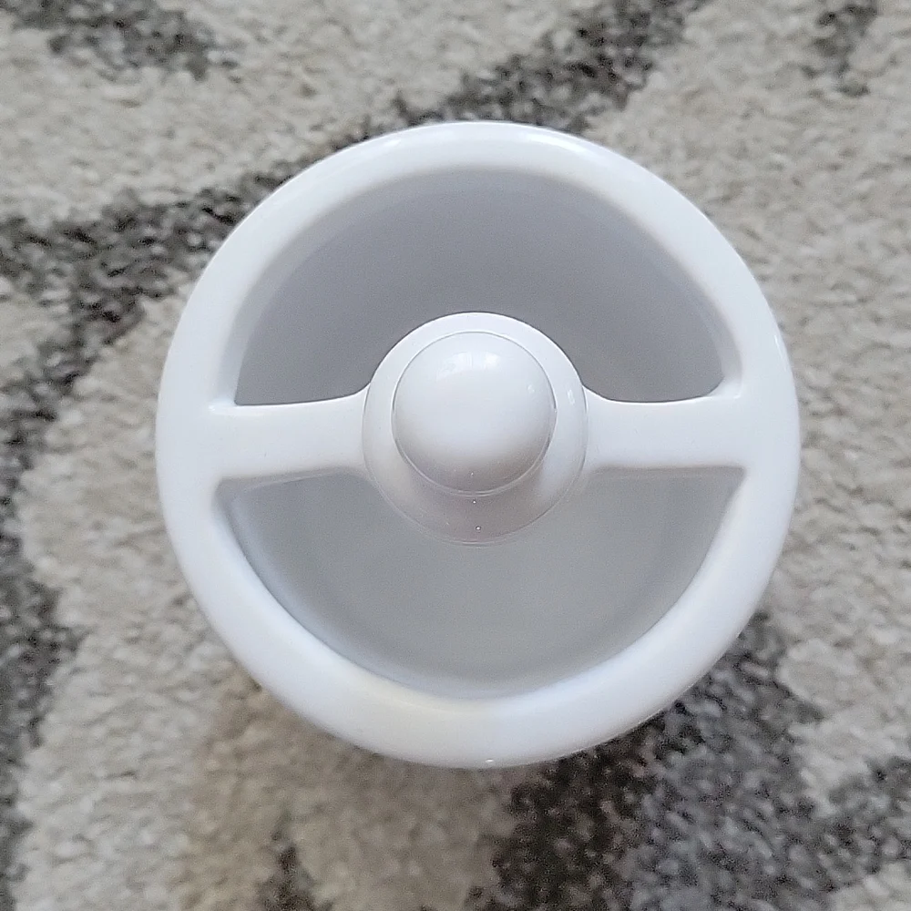 Brush Canister